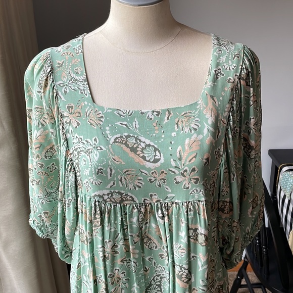 Hayden Dresses & Skirts - NWT HAYDEN MINI